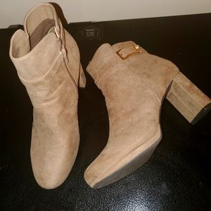 Size 10 suede ankle boot